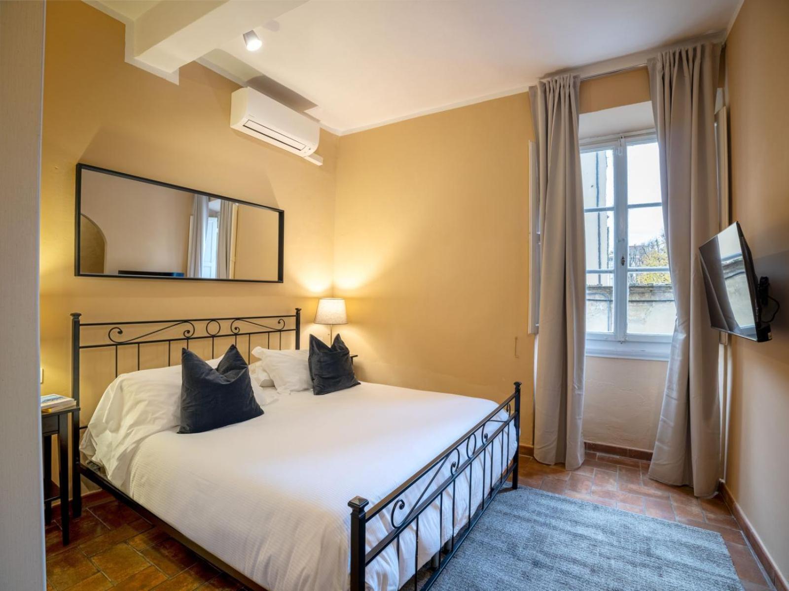 S1 Tower - Dolcevita Holiday Флоренция Экстерьер фото