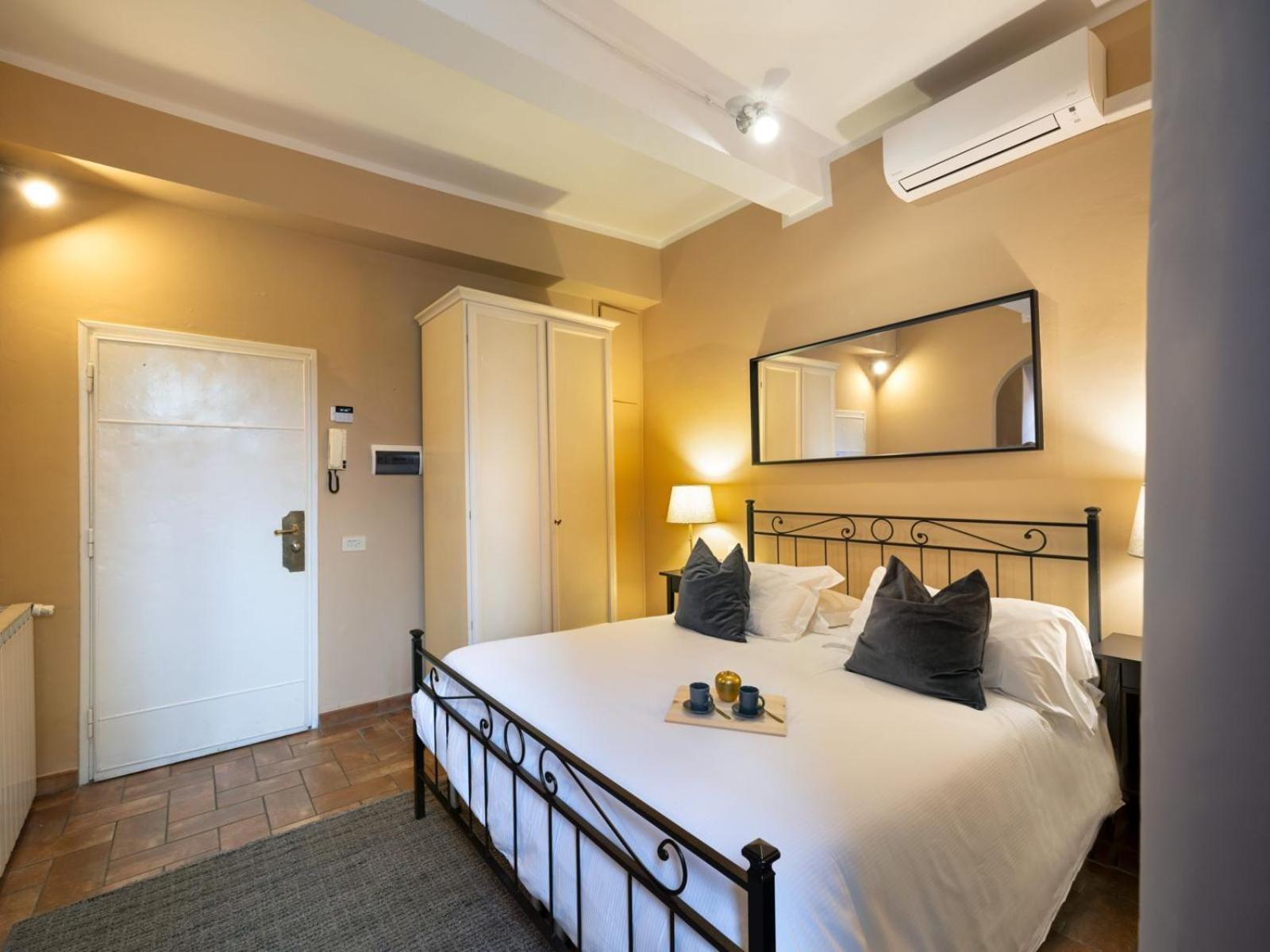 S1 Tower - Dolcevita Holiday Флоренция Экстерьер фото